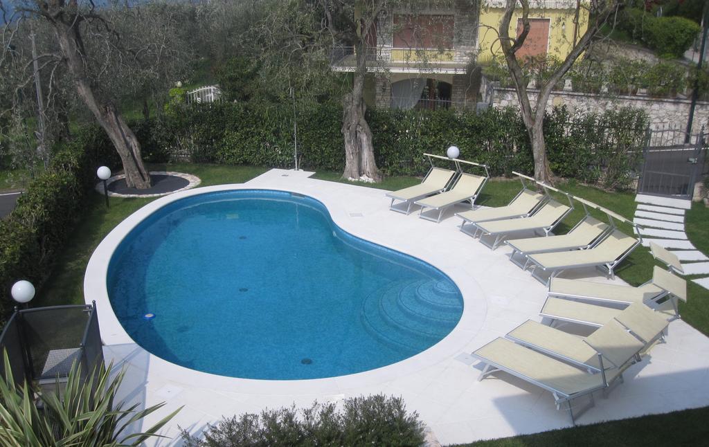 Appartamenti Chemasi Brenzone sul Garda Exterior foto