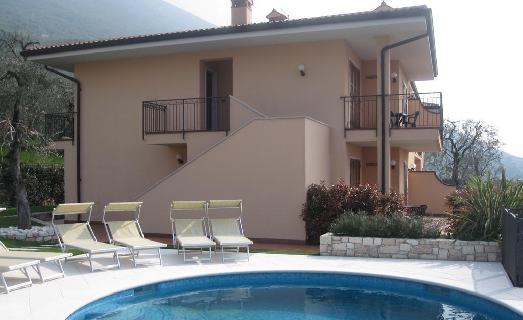 Appartamenti Chemasi Brenzone sul Garda Exterior foto