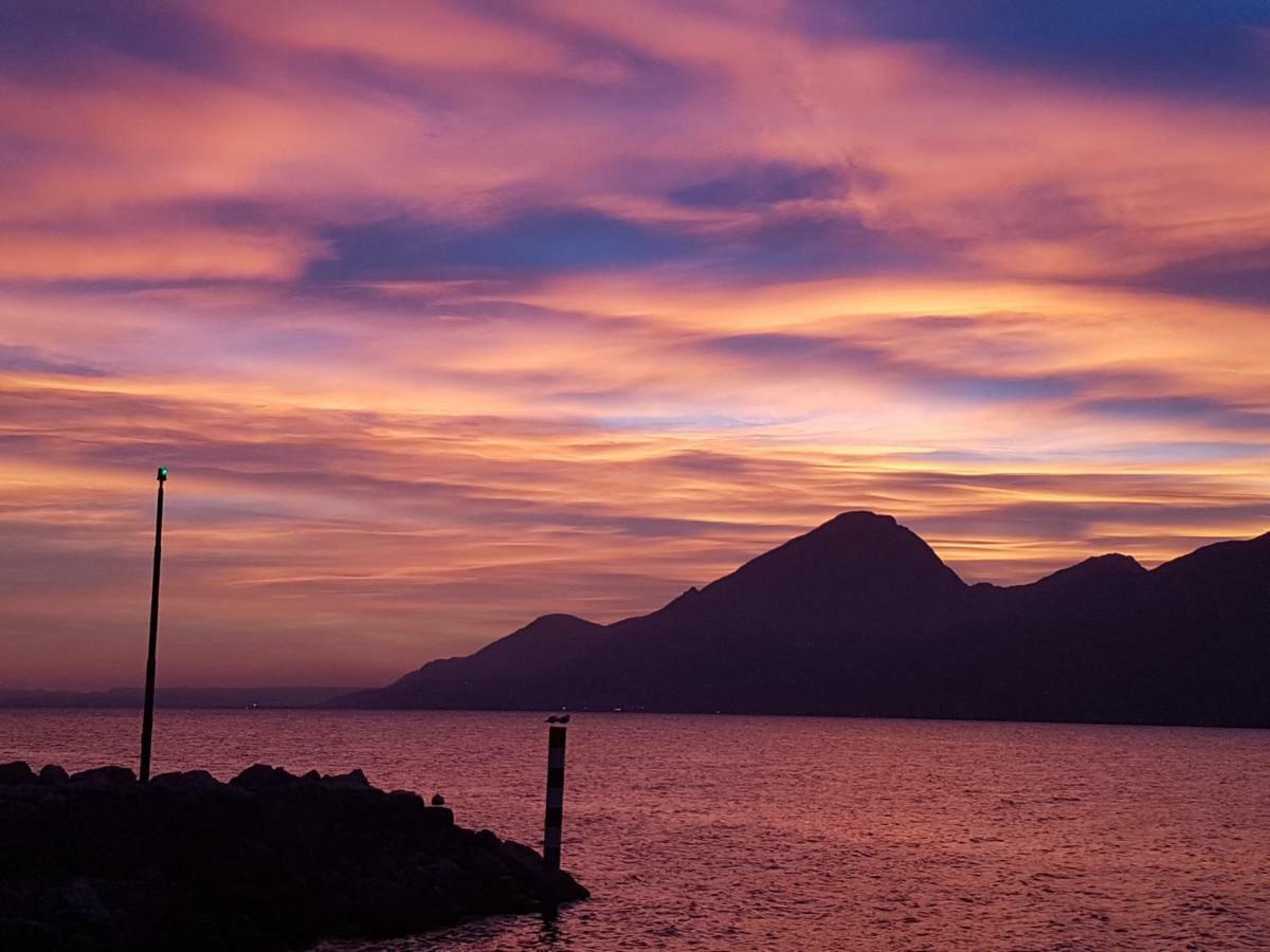 Appartamenti Chemasi Brenzone sul Garda Exterior foto